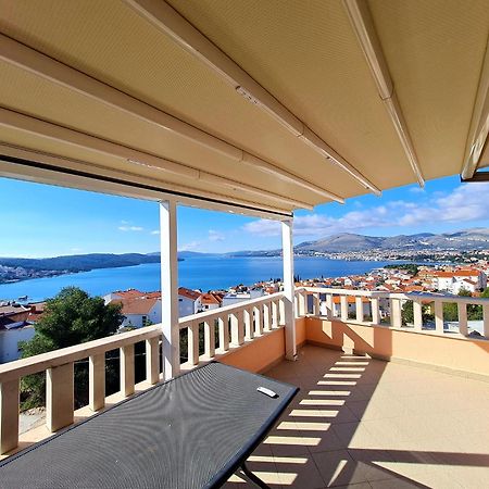 Villa Maja โตรกีร์ ภายนอก รูปภาพ