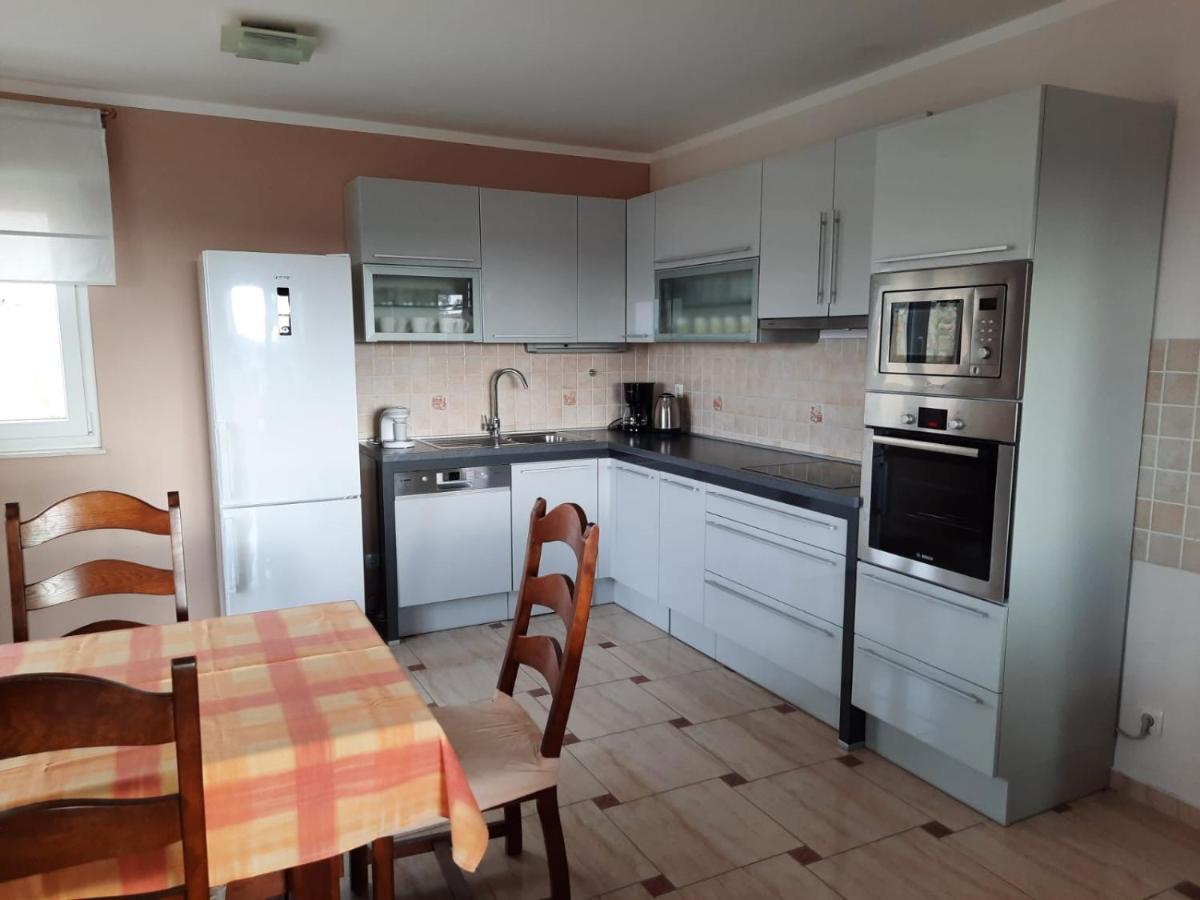 Villa Maja โตรกีร์ ภายนอก รูปภาพ